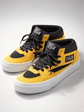 NWT Vans x Bruce Lee Skate Half Cab Black/Yellow - Men's Size 8
